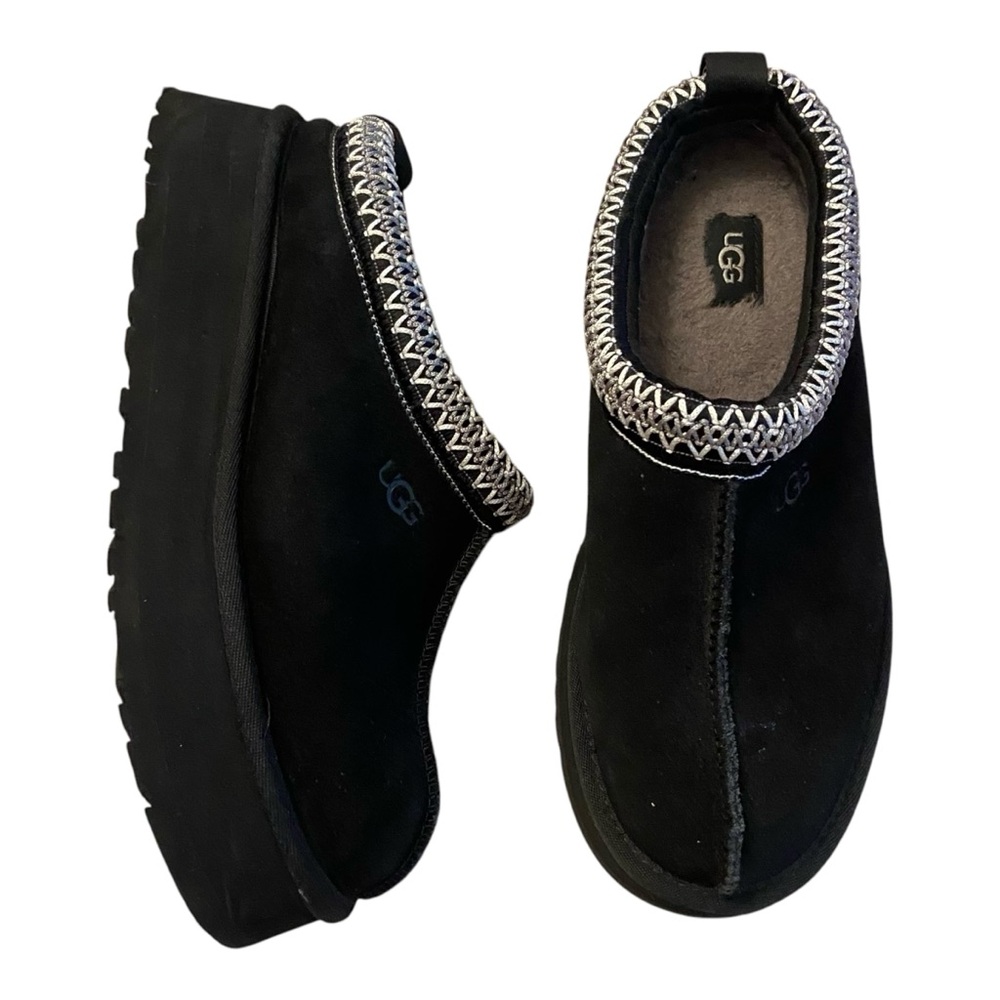 Ugg Tazz Platform Slippers Sz 8 Embroidered Black Mule Clog Suede Y2K
